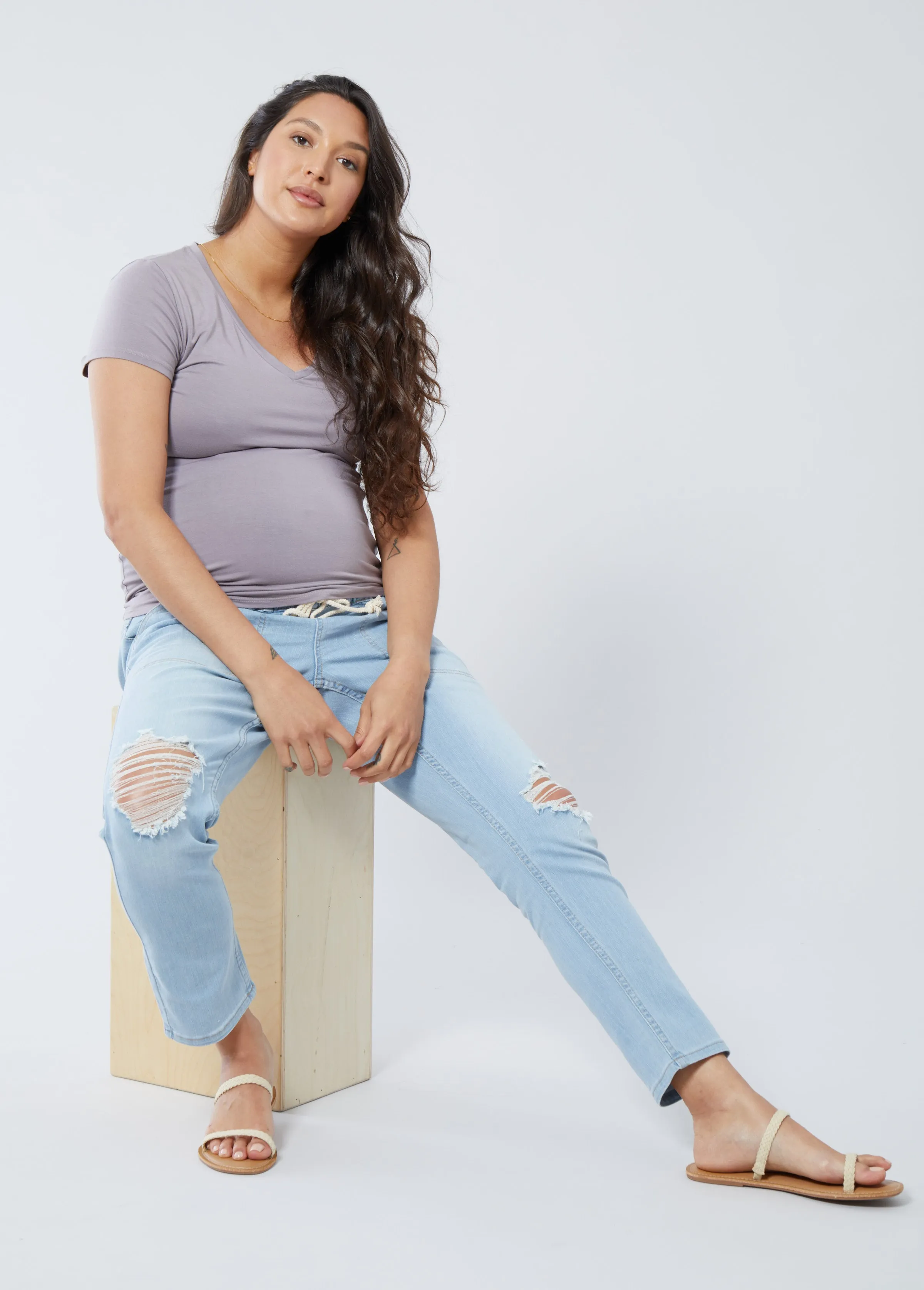 Drawstring Girlfriend Maternity Jeans