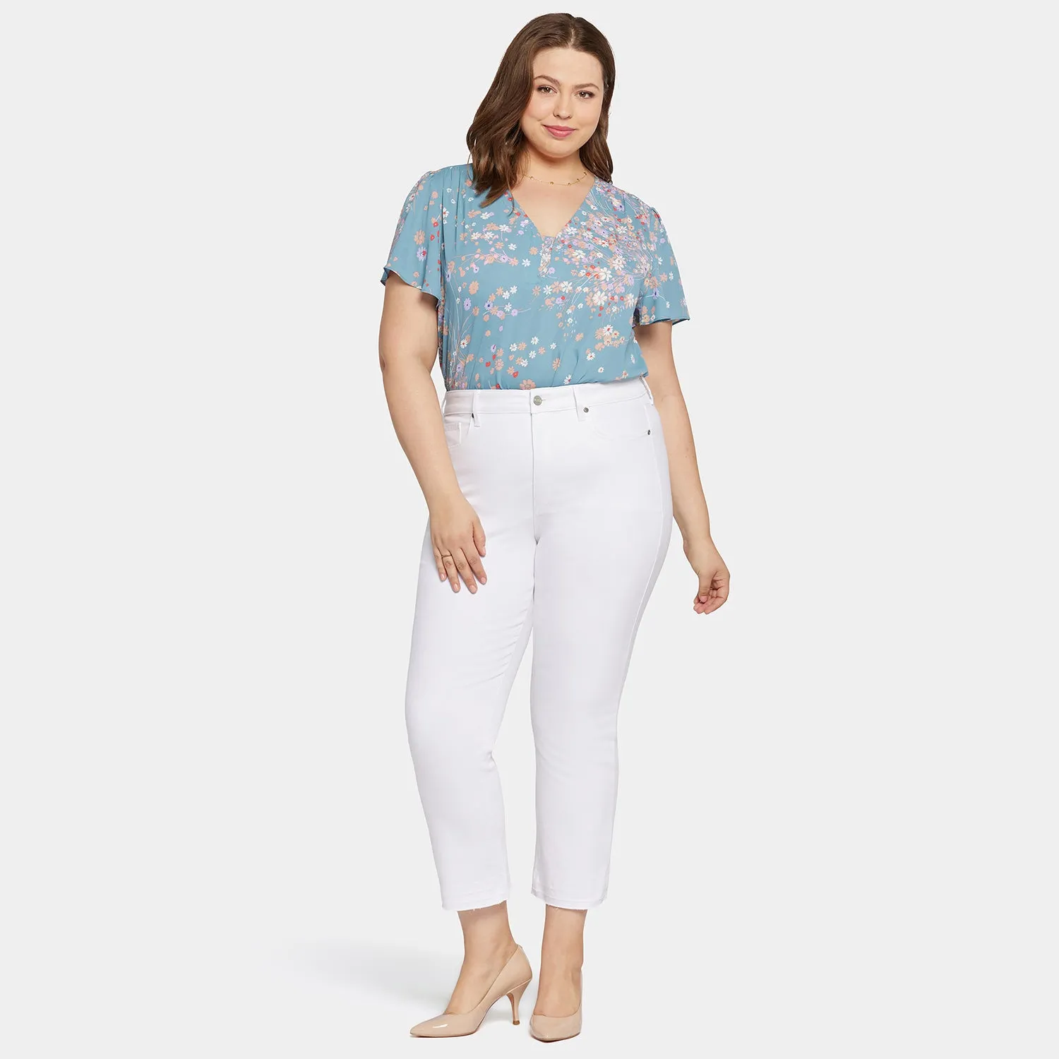 Marilyn Straight Ankle Jeans In Plus Size - Optic White