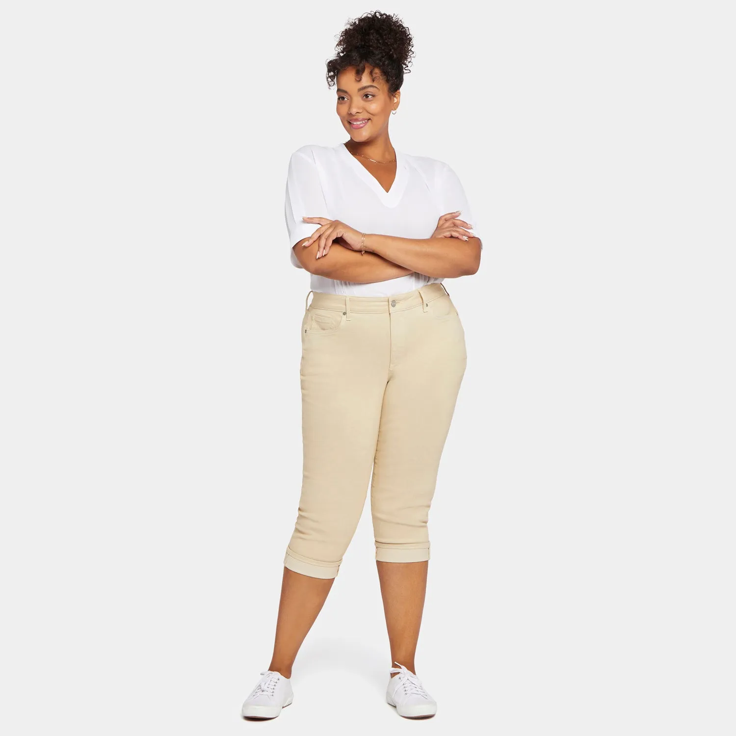 Marilyn Straight Crop Jeans In Plus Size - Butter